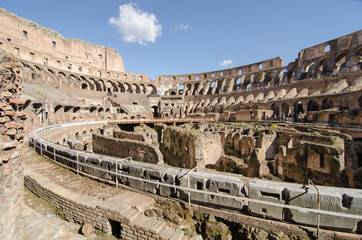 Fototapete - Internal of Colosseum