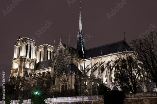 Board z aluminiowym obramowaniem Katedra Notre-Dame w Paryżu