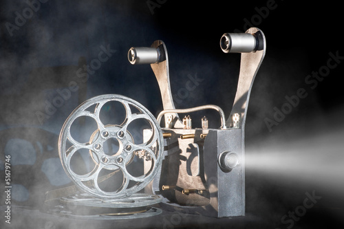 Board z aluminiowym obramowaniem Kino