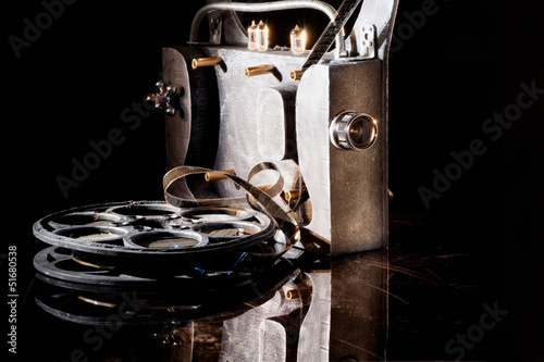 Board z aluminiowym obramowaniem Kino