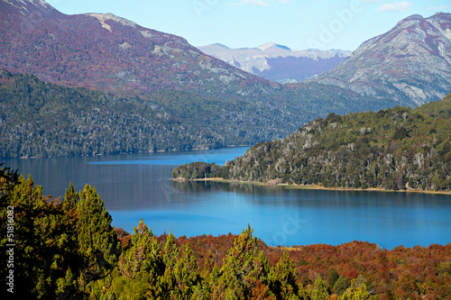 Obraz na płótnie canvas czteroczęściowy "tetraptyk" Jezioro mascardi, patagonia, argentyna