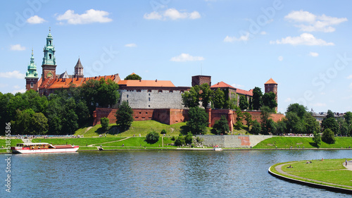 Board z aluminiowym obramowaniem Zamek wawel. 