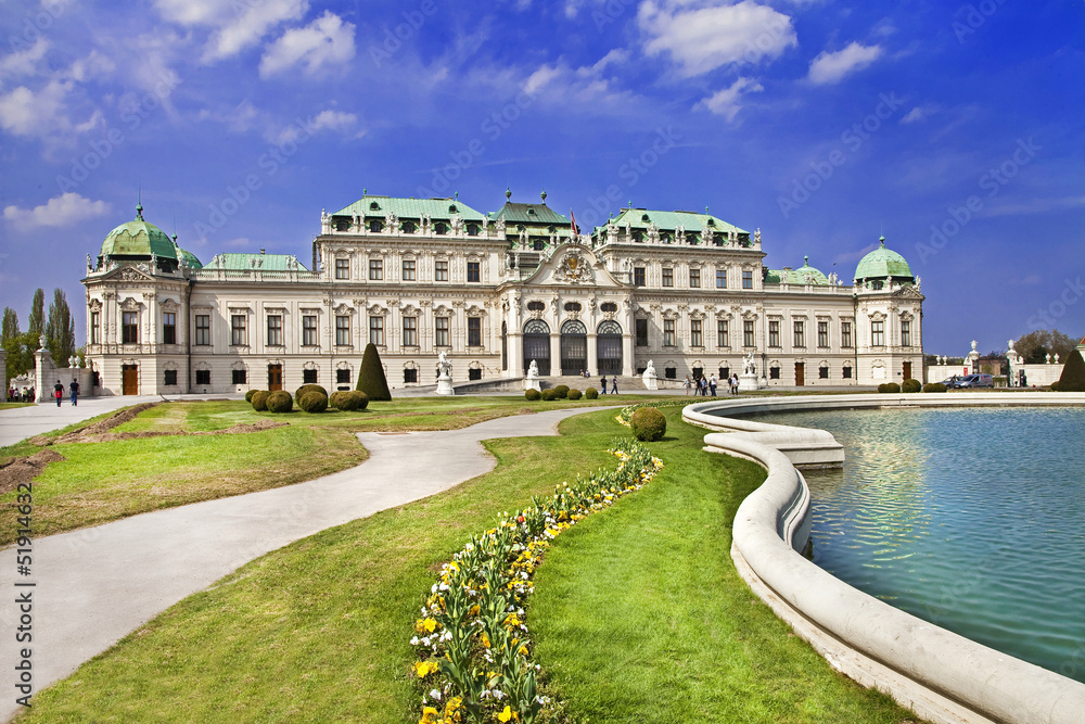 beautiful Belvedere castle, Vienna - obrazy, fototapety, plakaty 