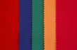 © miff32 - Textura de tela en colores azul, verde, amarillo y rojo