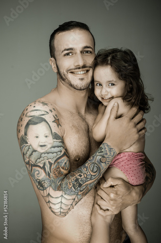 Fotoboard na płycie Ojciec i córka, mężczyzna z tatuażem