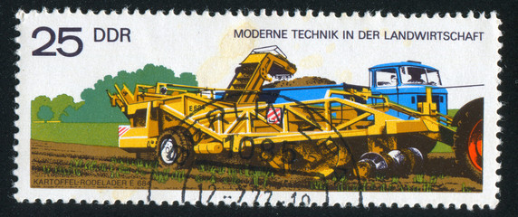 Poster - Potato digger and loader