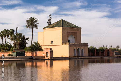 Plakat na papierze fotorealistycznym Menara garden, marrakech, maroko
