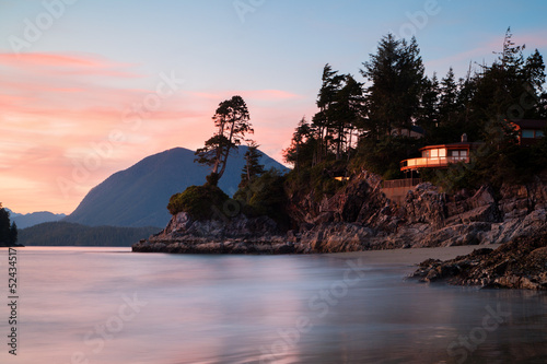 Tapeta ścienna Wspaniały dom w tofino beach, wyspa vancouver, kanada