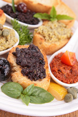 Wall Mural - toast with tapenade