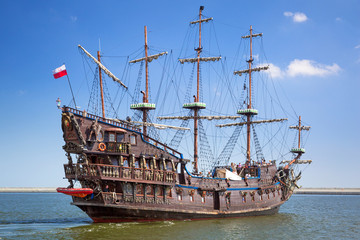 Wall Mural - Pirate galleon ship on the water of Baltic Sea in Gdynia, Poland