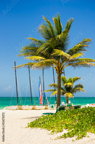 Board z aluminiowym obramowaniem Pam i łodzie na plaży Varadero na Kubie