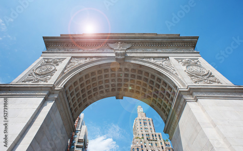 Fototapeta na wymiar Washington Square Arch (built in 1889) in New York City, NY.