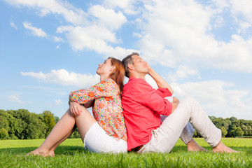 Wall Mural - relaxing couple