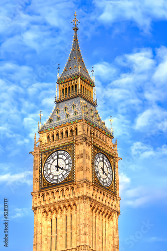 Obraz na płótnie canvas Wieża Big Ben
