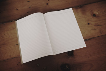Aufkleber - Notebook on table
