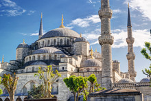 Blue Mosque Or Sultan Ahmed (Sultanahmet Camii), Istanbul, Turkey