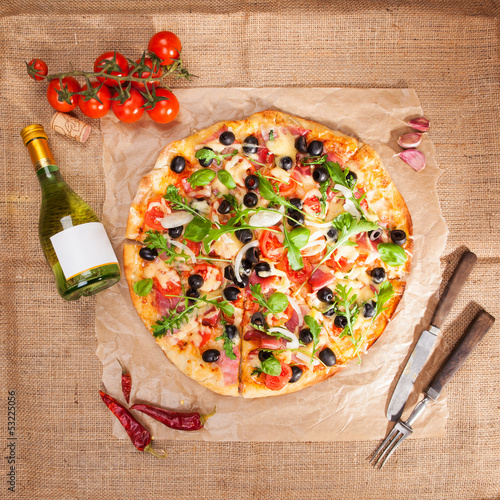 Naklejka samoprzylepna Jedzenie pizzy.