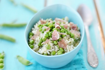 Canvas Print - green pea risotto