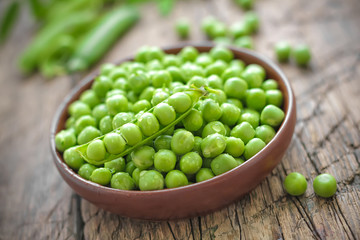 Wall Mural - Green peas