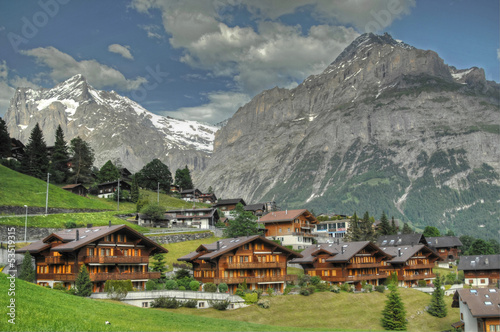 Board z aluminiowym obramowaniem Grindelwald