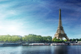 Fototapeta Paryż - grunge image of  Eiffel tower in Paris
