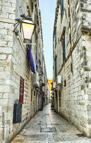 Naklejka na drzwi Street in the old town Dubrovnik, Croatia