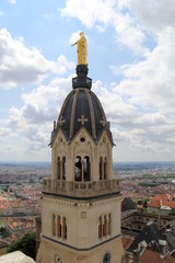 Wall Mural - Lyon, vierge marie, vue aérienne