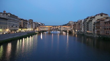 Fototapete - Ponte Vecchio bridge in Florence, Italy
