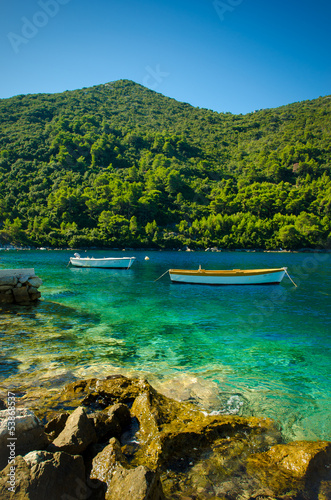 Tapeta ścienna Dwie łodzie w mljet chorwacji