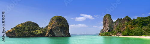 Plakat na papierze fotorealistycznym Phra nang beach, tajlandia, prowincja krabi, obraz panoramiczny