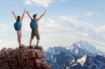 Wall Mural - couple hiking