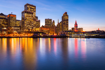 Wall Mural - San Francisco in Red and Gold