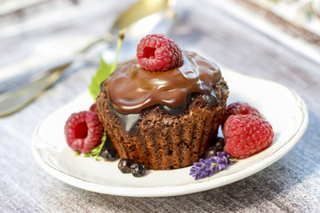 Wall Mural - Chocolate cake with raspberries