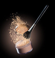 Poster - Make-up powder isolated on black background