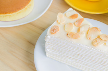 Sticker - Crepe cake