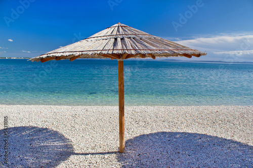 Tapeta ścienna Turkusowa plaża żwirowa w Chorwacji
