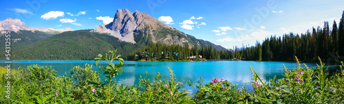 Plakat na papierze fotorealistycznym Panorama lac emerald, canada