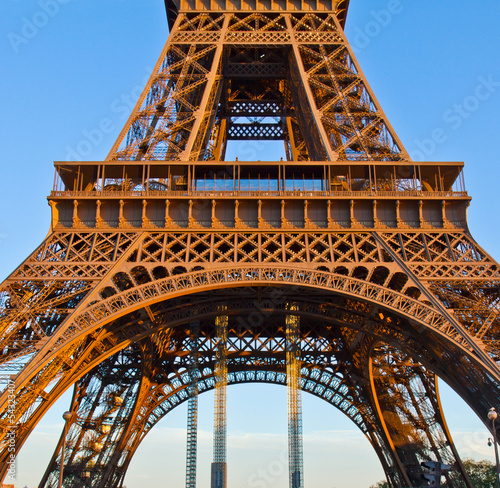 Obraz w ramie detail of eiffel tower, Paris, France