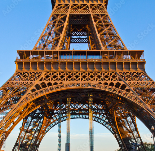 Naklejka dekoracyjna detail of eiffel tower, Paris, France