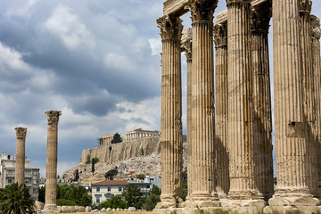 Fototapete - ancient Temple of Olympian Zeus , Athens, Greece