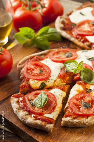 Naklejka samoprzylepna Ekologiczna margarita pizza domowej roboty