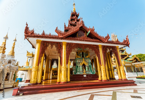 szwedagon-pagoda-yangon-birma-swiatynia-buddyjska-w-rangunie