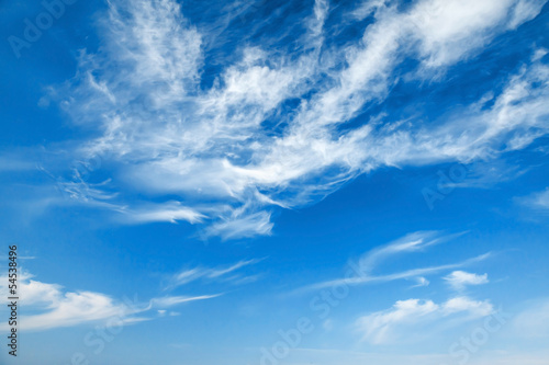 Naklejka niebo   naturalna-tekstura-tla-niebieskiego-pochmurnego-nieba