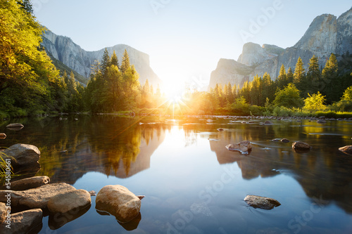 Naklejka na drzwi Yosemite valley