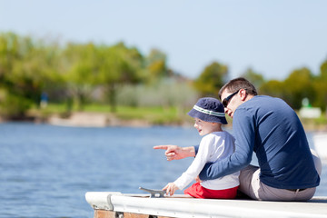 Wall Mural - family at the dock