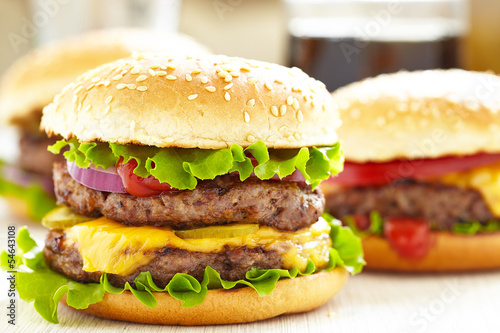 Naklejka samoprzylepna Klasyczne hamburgery