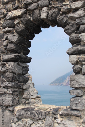 Fototapeta na wymiar Point de vue sur la mer