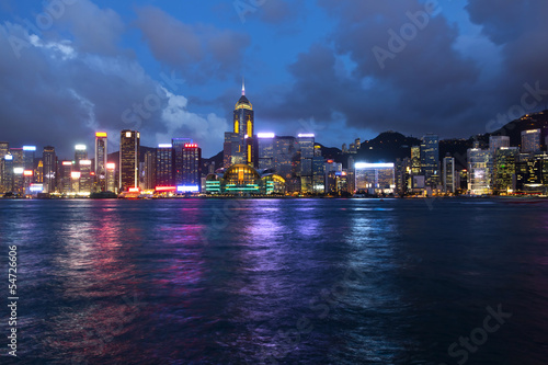 Board z aluminiowym obramowaniem Hongkong