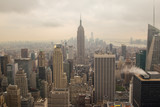 Fototapeta  - Wolkenkratzer Skyline von New York im Nebel