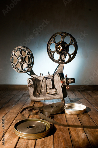 Board z aluminiowym obramowaniem Kino